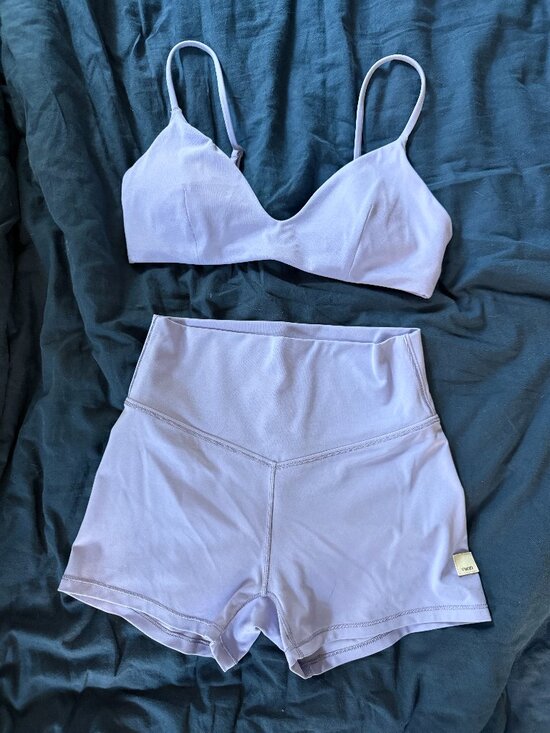 Vuori Pants - Small Vuori AllTheForm™ Micro Lavender Short Set